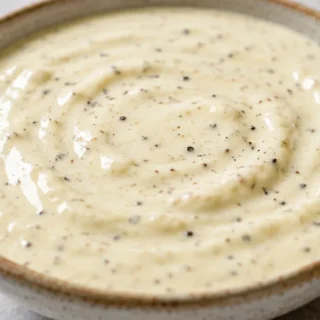 Tangy Alabama White Sauce: Your BBQ Secret Weapon!