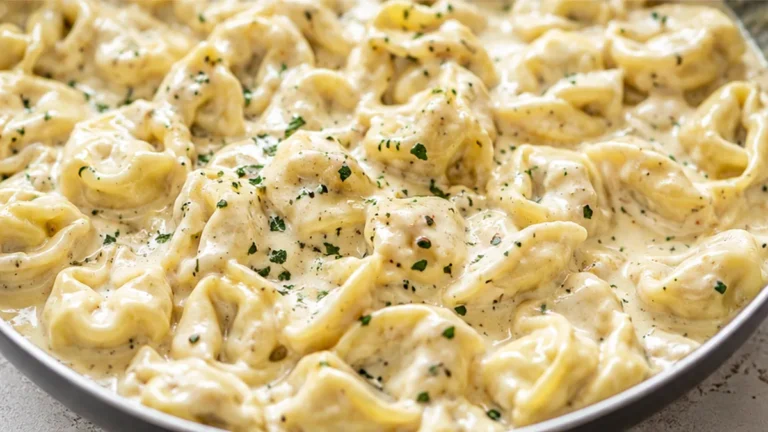 Creamy Tortellini Sauce: Dream Dinner in 20 Mins!