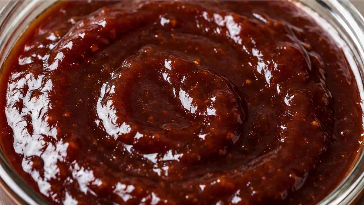 Tangy Apple Butter BBQ Sauce: Your Grill's Secret Weapon! - apple butter barbecue - Apple butter barbecue: craft this easy, sweet, and tangy homemade sauce in m