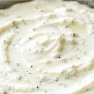 Creamy Garlic & Lemon Yogurt Sauce That Will Wow You!