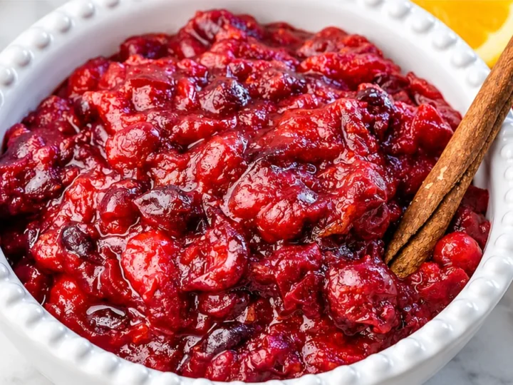 Zesty Cranberry Orange Sauce: Holiday Must-Have!